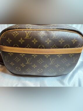 Louis Vuitton Reporter PM Brown LV Monogram Shoulder / Crossbody Bag with COA